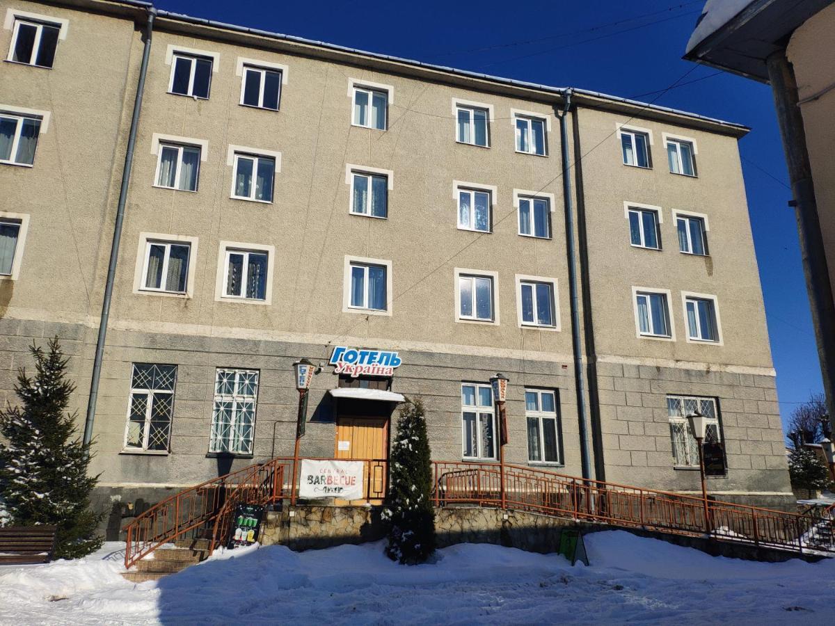 Комунальне Підприємство Готель Україна Zolochiv Exterior foto